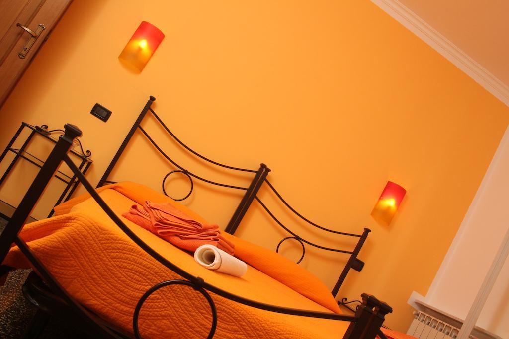 Bed & Breakfast La Rosa Dei Venti ジェノヴァ 部屋 写真