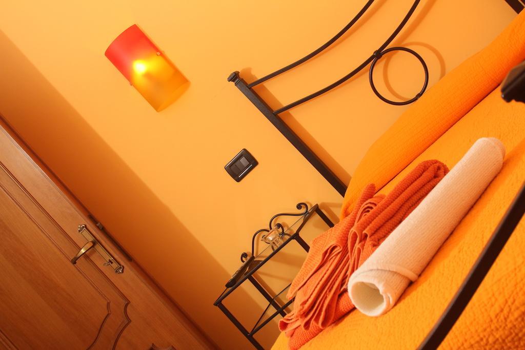 Bed & Breakfast La Rosa Dei Venti ジェノヴァ 部屋 写真